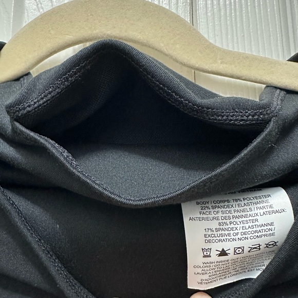 Nike Women's‎ Black Leggings with Multicolor Stripe - Picture 8 of 8